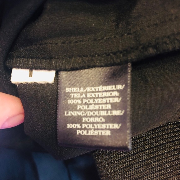 Ann Taylor Black Stretchy Skirt Size 2 B61 - Picture 4 of 4